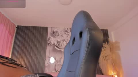 michellepreston_ online show from 06-02-26, 12:18