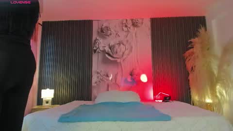 michellepreston_ online show from 06-22-26, 12:02