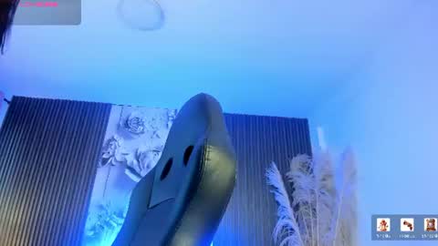 michellepreston_ online show from 07-28-26, 12:01