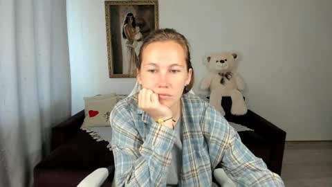 Michelle online show from 05-19-26, 04:41