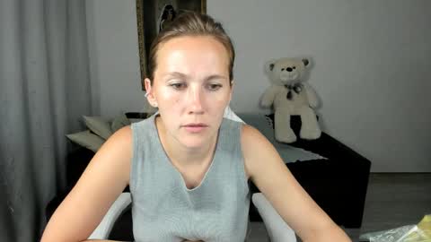 Michelle online show from 05-25-26, 04:24