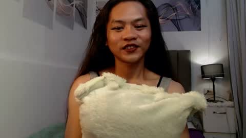 Snapshot of michfucker chatting on 06-15-26, 06:54 michfucker online show from 06-15-26, 06:54