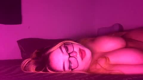 michixnita online show from 07-27-26, 08:32