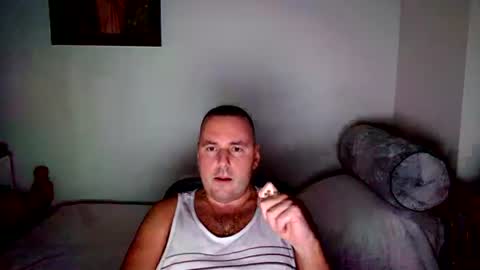 micic3 online show from 07-31-26, 02:11