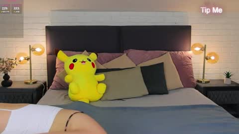 micky___love online show from 06-27-26, 07:41