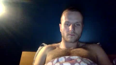 Snapshot of mickylove67 chatting on 04-17-26, 07:06 mickylove67 online show from 04-17-26, 07:06