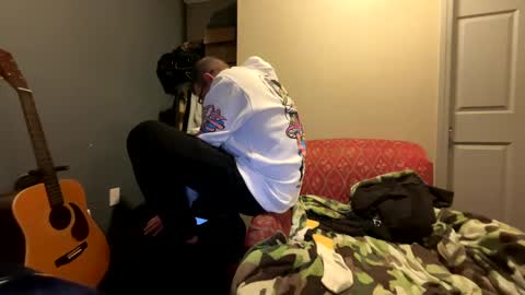 mickymu online show from 02-16-25, 11:48