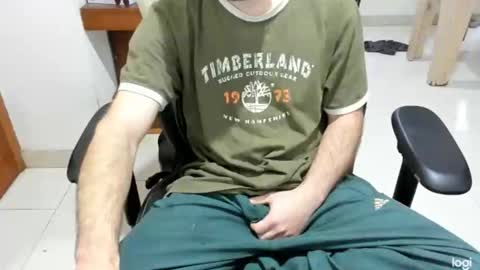 microfama00 online show from 02-05-26, 08:08