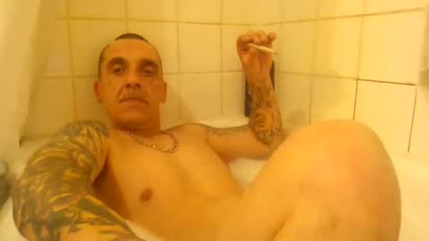 middle123456783939 online show from 11-19-25, 03:50