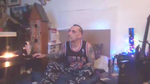 middle123456783939 online show from 01-13-26, 03:45