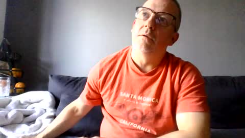 Snapshot of middleton2021 chatting on 06-12-26, 03:55 middleton2021 online show from 06-12-26, 03:55