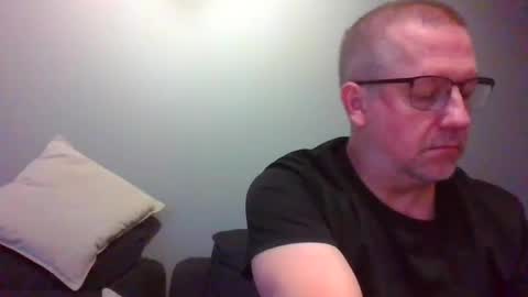 Snapshot of middleton2021 chatting on 06-14-26, 03:08 middleton2021 online show from 06-14-26, 03:08