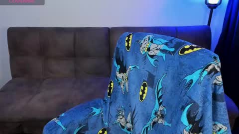 Snapshot of midnight07_ chatting on 01-30-25, 04:48 Blue online show from 01-30-25, 04:48