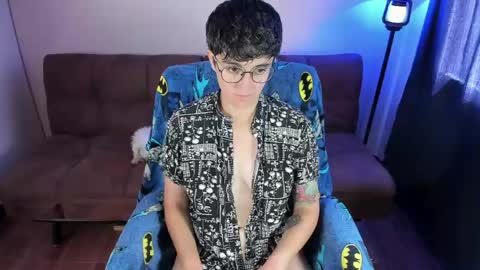 Snapshot of midnight07_ chatting on 03-31-26, 03:23 Blue online show from 03-31-26, 03:23