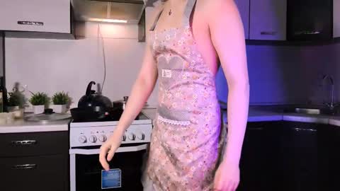 Max online show from 02-14-25, 03:36