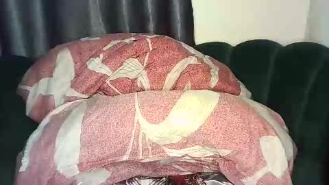 Kelly online show from 09-26-25, 06:34