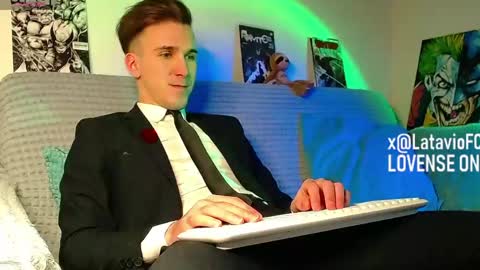 Snapshot of midnighter__ chatting on 04-15-26, 12:39 Alexey or just Alex online show from 04-15-26, 12:39