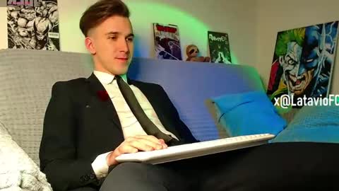 Snapshot of midnighter__ chatting on 05-13-26, 11:11 Alexey or just Alex online show from 05-13-26, 11:11