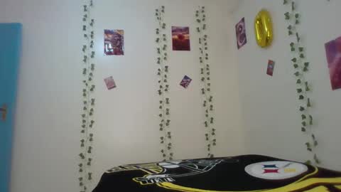 Naught Kelly online show from 04-09-26, 10:42