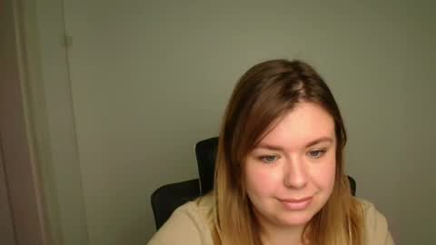 Mariana online show from 10-24-25, 11:50