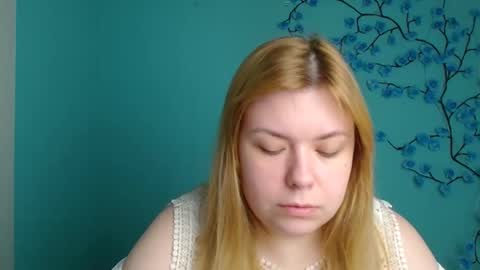 Snapshot of midnightmariana chatting on 05-09-26, 05:23 Mariana online show from 05-09-26, 05:23
