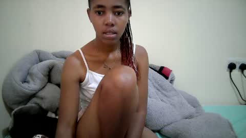 Snapshot of midnightnala chatting on 06-19-26, 05:23 Nala online show from 06-19-26, 05:23
