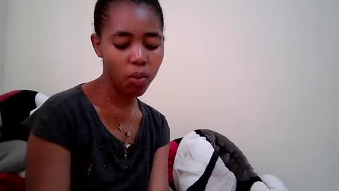 Snapshot of midnightnala chatting on 06-27-26, 07:57 Nala online show from 06-27-26, 07:57