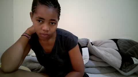 Snapshot of midnightnala chatting on 07-26-26, 05:37 Nala online show from 07-26-26, 05:37