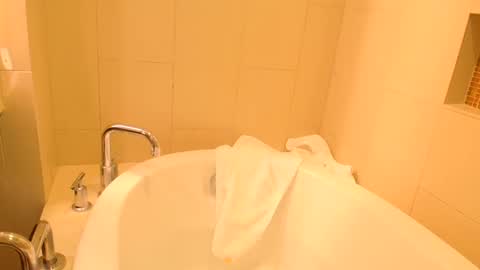 Midnightrose online show from 02-01-25, 07:26