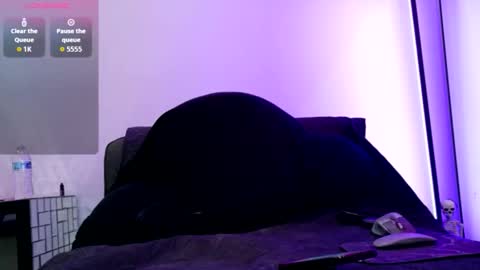 Midnightrose online show from 10-20-25, 06:14