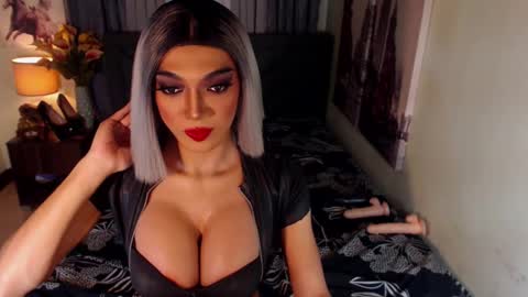 KATE online show from 01-20-25, 06:10