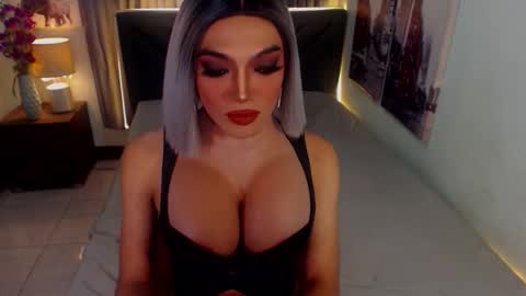 KATE online show from 10-05-25, 06:23