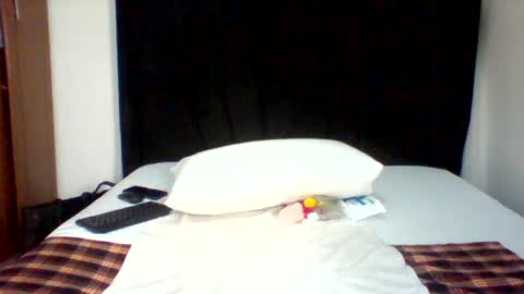 midnight online show from 07-08-26, 03:33