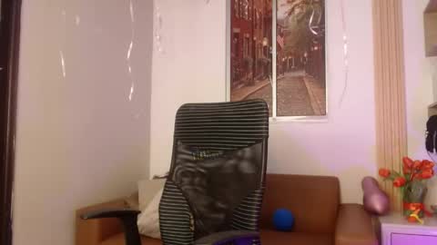 miel online show from 05-21-26, 12:23