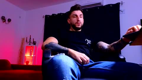 MightyAaron online show from 09-29-25, 02:49