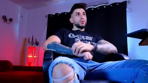 MightyAaron online show from 10-10-25, 06:01