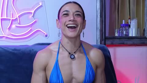 Snapshot of mightylaura chatting on 05-24-26, 12:04 Laura online show from 05-24-26, 12:04