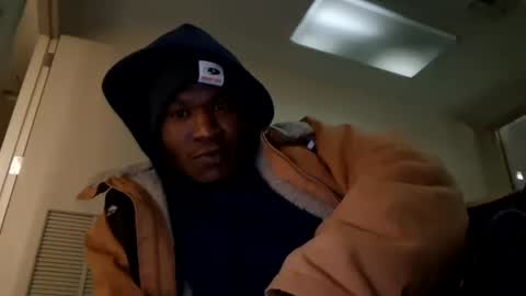 Snapshot of mightymandingo chatting on 11-18-25, 06:18 Mightymandingo online show from 11-18-25, 06:18