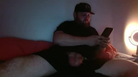 Miggy online show from 11-29-25, 04:15