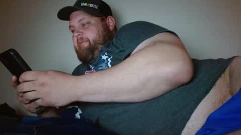 Miggy online show from 05-11-26, 05:57
