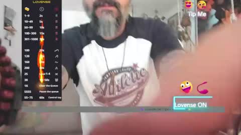 Snapshot of miguel_angeel_ chatting on 06-22-26, 06:27 Miguel Angel online show from 06-22-26, 06:27