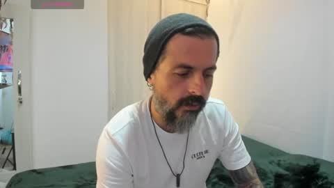 Miguel Angel online show from 06-26-26, 06:56