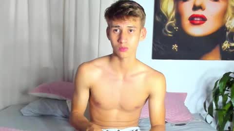 Miguel Hernandez online show from 12-12-24, 10:20