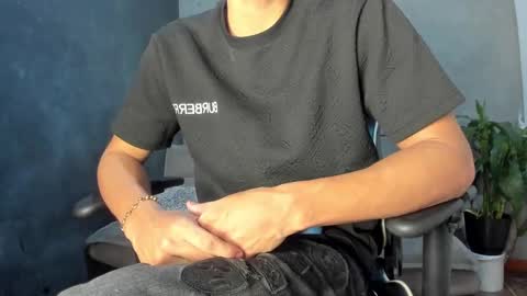 Miguel Hernandez online show from 03-01-25, 09:37