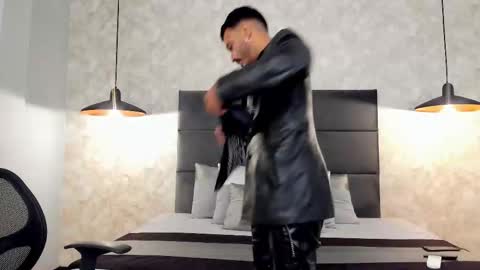 Snapshot of miguelsanfrancisco chatting on 11-08-25, 03:23 miguelsanfrancisco online show from 11-08-25, 03:23