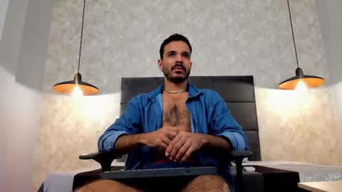 Snapshot of miguelsanfrancisco chatting on 11-18-25, 12:09 miguelsanfrancisco online show from 11-18-25, 12:09