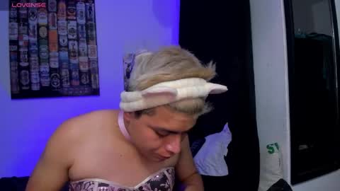 Snapshot of mihaadamss chatting on 01-07-26, 06:32 MihaAdamss online show from 01-07-26, 06:32