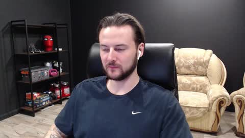 Misha Winchester online show from 02-18-25, 10:03