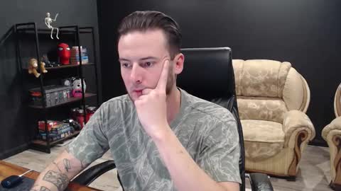 Misha Winchester online show from 10-28-25, 09:13