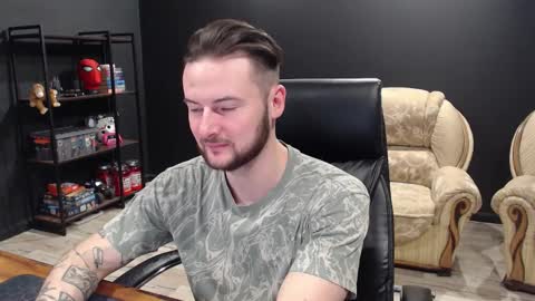 Misha Winchester online show from 12-16-25, 09:14